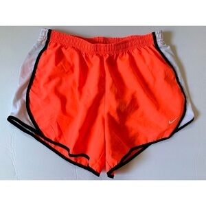 Nike Dri-Fit Running Shorts Size L (Girls)